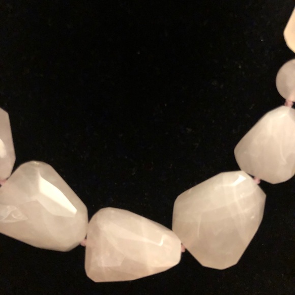Lola Rose Quartz Necklace - Picture 4 of 6